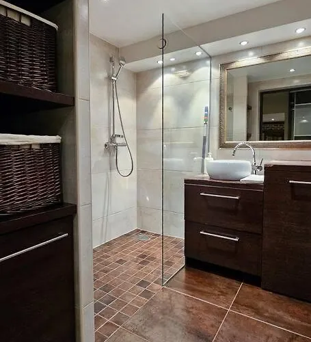 Dictumfactum Modern Viru Gates * Tallinn