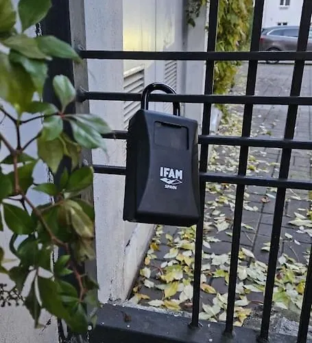 Apartman Dictumfactum Modern Viru Gates