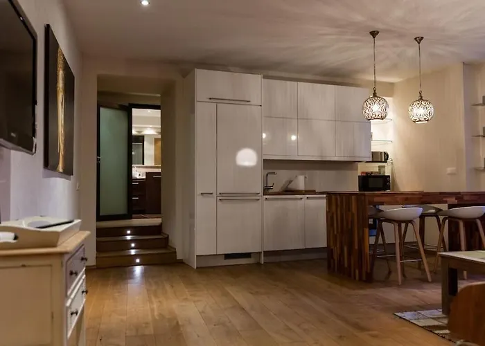 Apartman Dictumfactum Modern Viru Gates