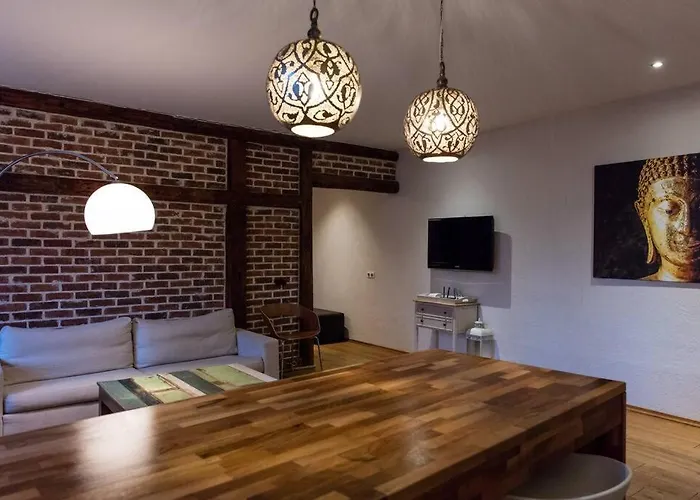 Dictumfactum Modern Viru Gates 塔林