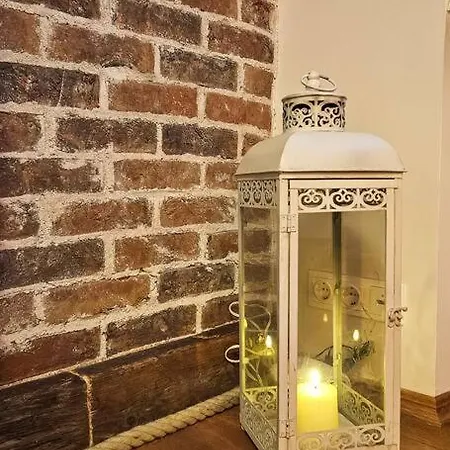 Dictumfactum Modern Viru Gates Таллінн