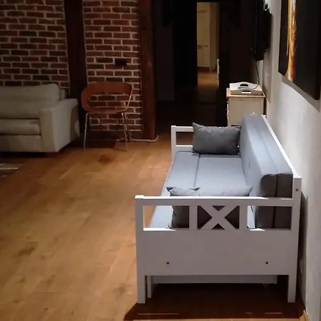 Apartment Dictumfactum Modern Viru Gates *